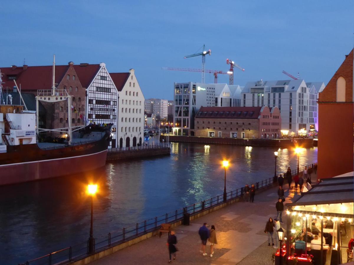 Magical River View By Downtown Apartments グダニスク エクステリア 写真