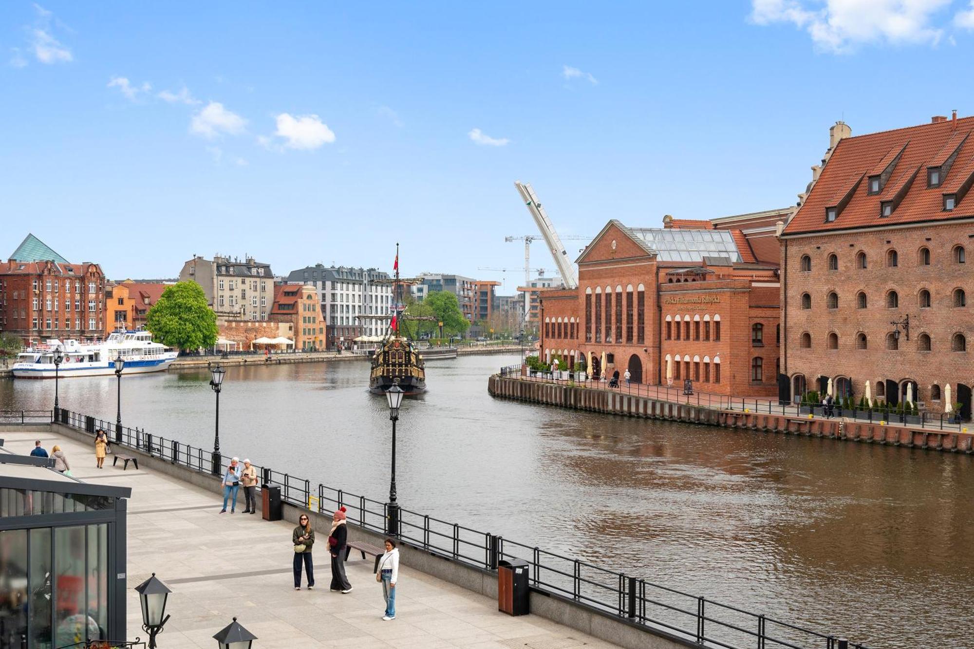 Magical River View By Downtown Apartments グダニスク エクステリア 写真